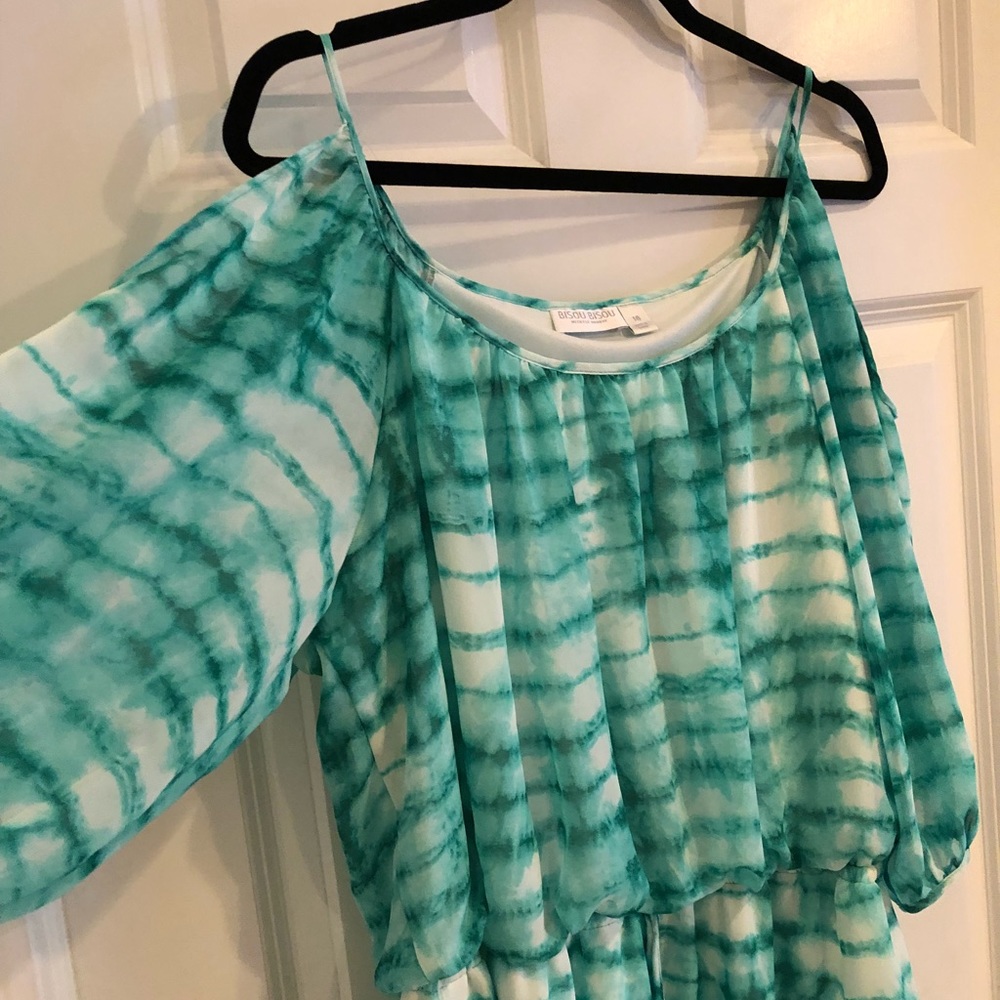 Dress - Picture 2 of 6
